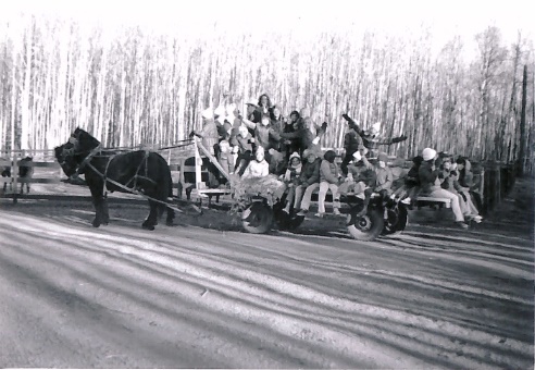 General - Vintage Hayride B&W