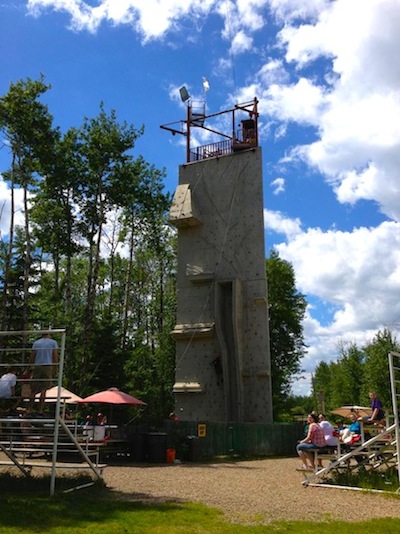 General - Super Climbing Wall